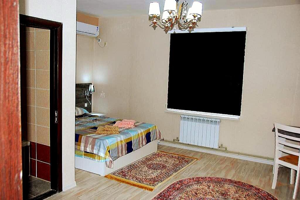 Sakho Hotel-Hostel Dushanbe Bagian luar foto